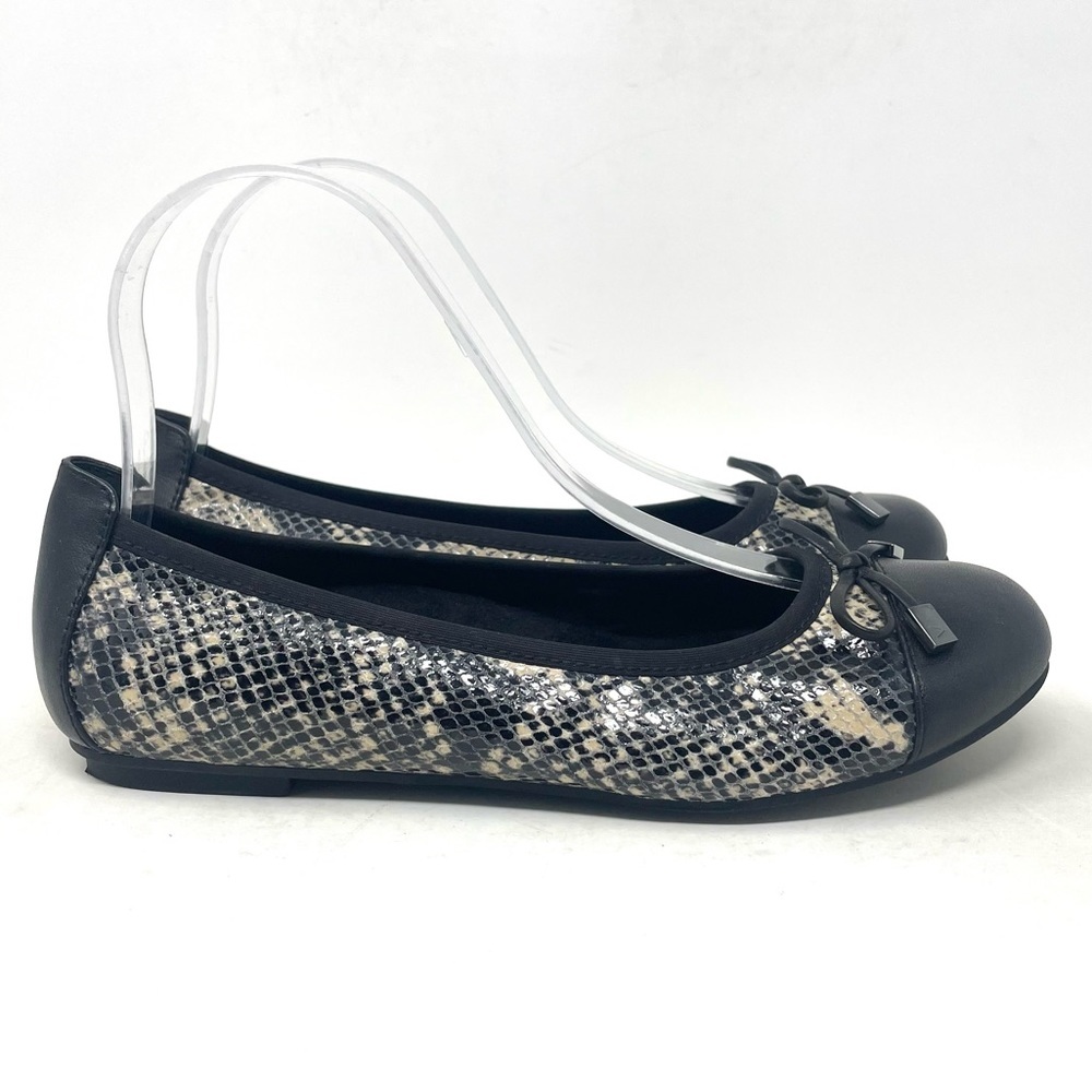 Vionic Minna Flat Black Snakeskin Womens‎ 7